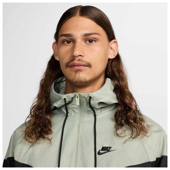 Nike Ανδρικό αντιανεμικό μπουφάν Sportswear Heritage Windrunner
